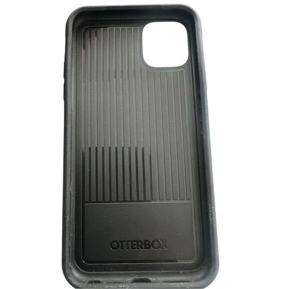Otterbox Defender series UAG for iPhone 11 Pro Max belt 6.5” - Picture 8 of 8